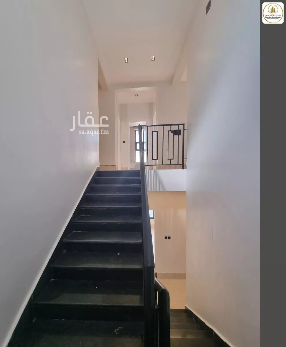 8 bedroom apartment in Ash Sharq 8
