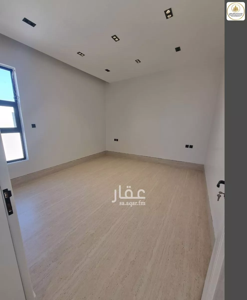 8 bedroom apartment in Ash Sharq 9