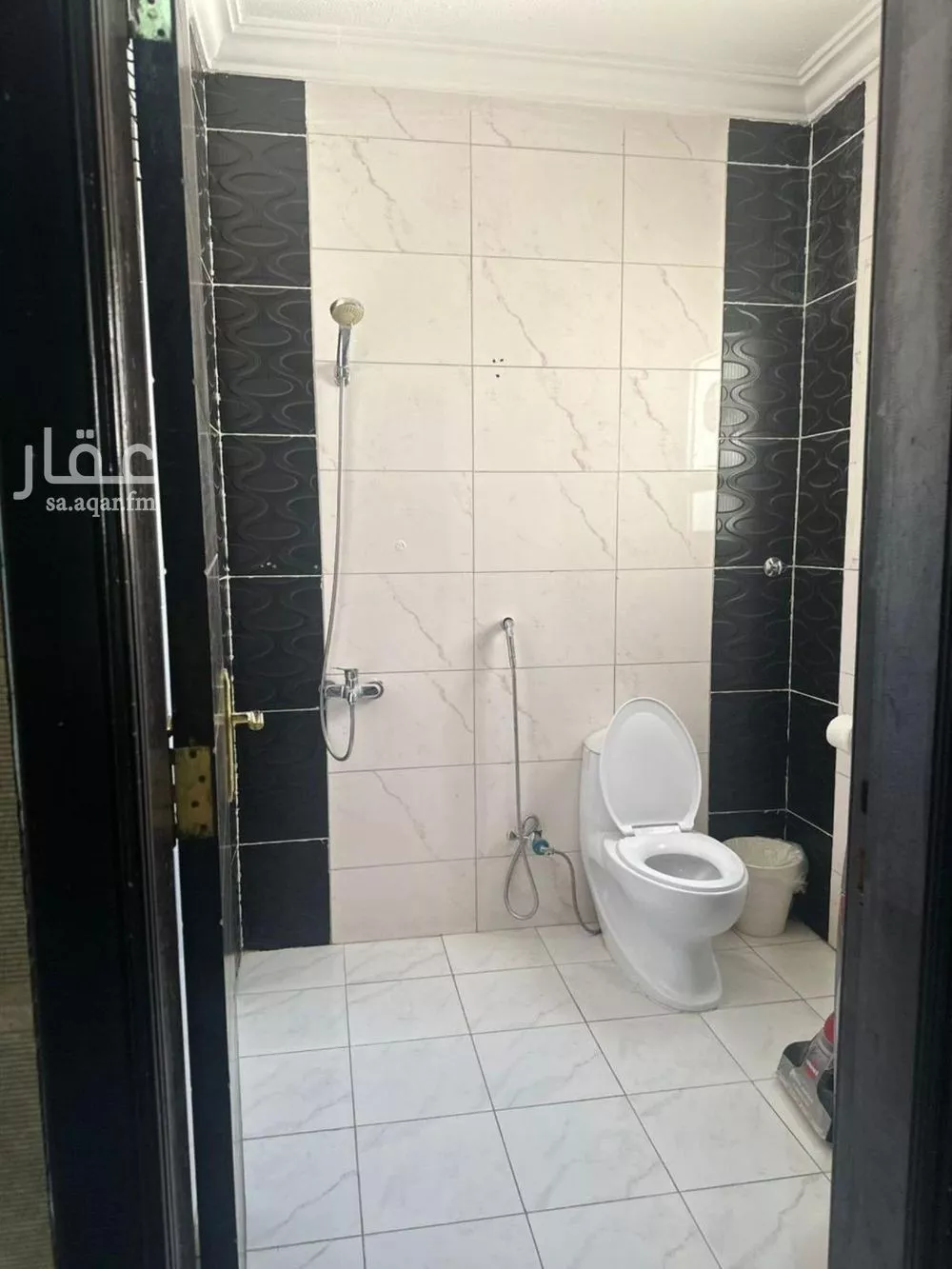 3 bedroom apartment in Al Nuzhah 10