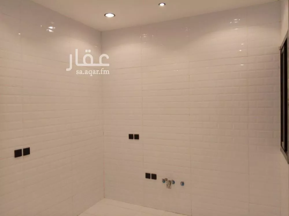 3 bedroom floor in Al Rimal 15