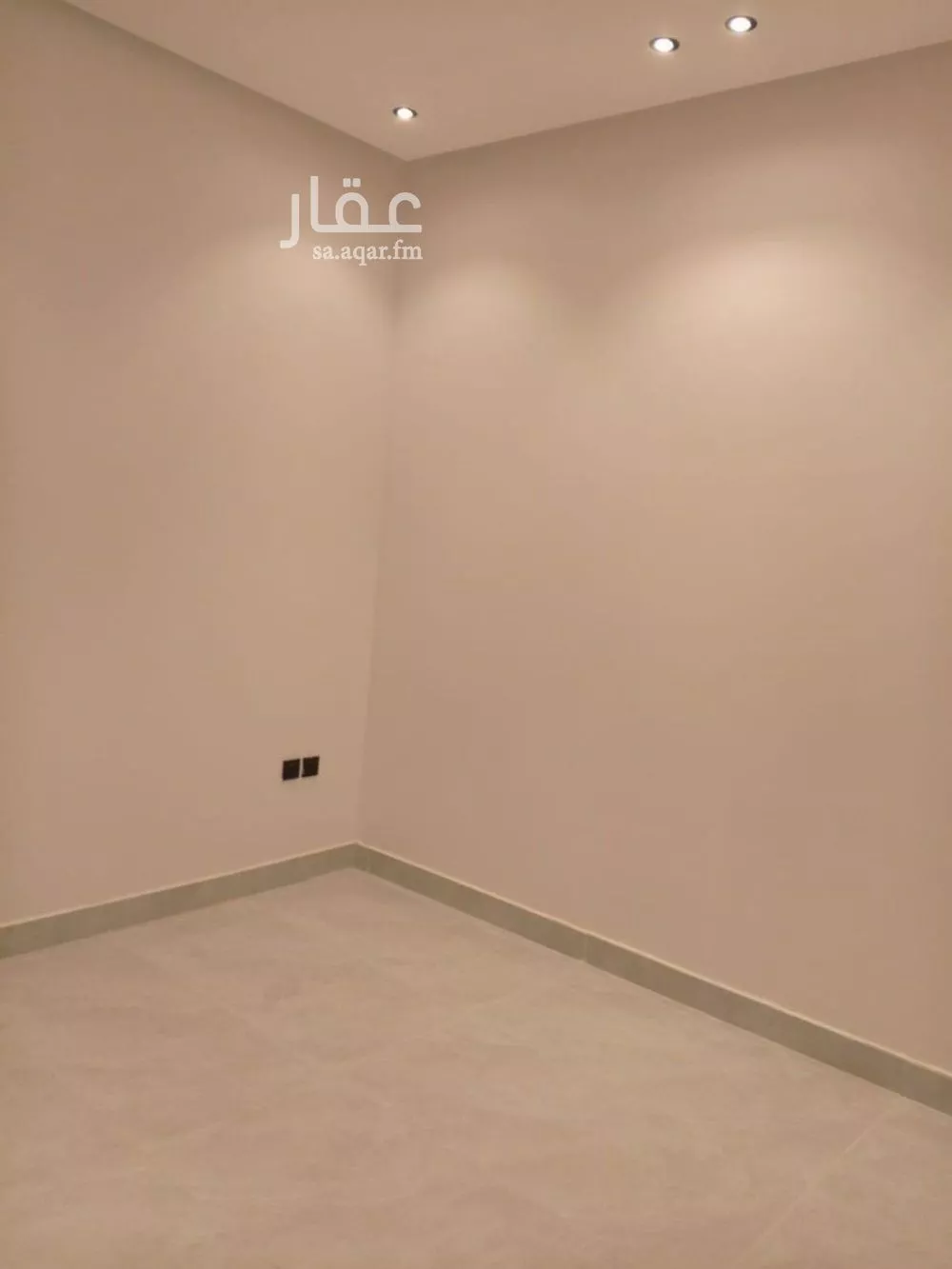 3 bedroom floor in Al Rimal 5