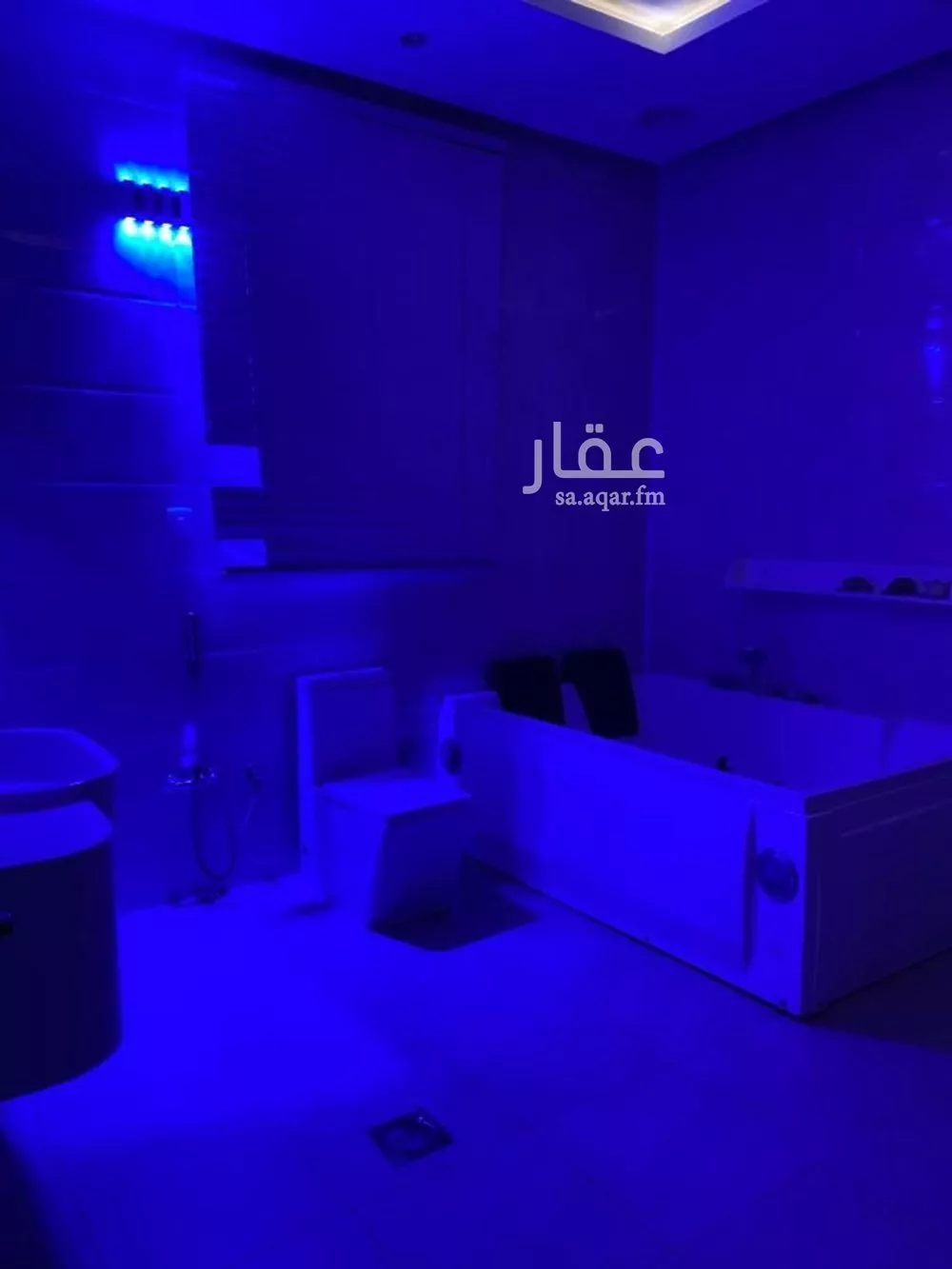 3 bedroom apartment in Al Yarmouk 16