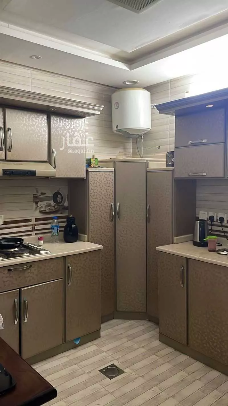 3 bedroom apartment in Dhahrat Laban 14