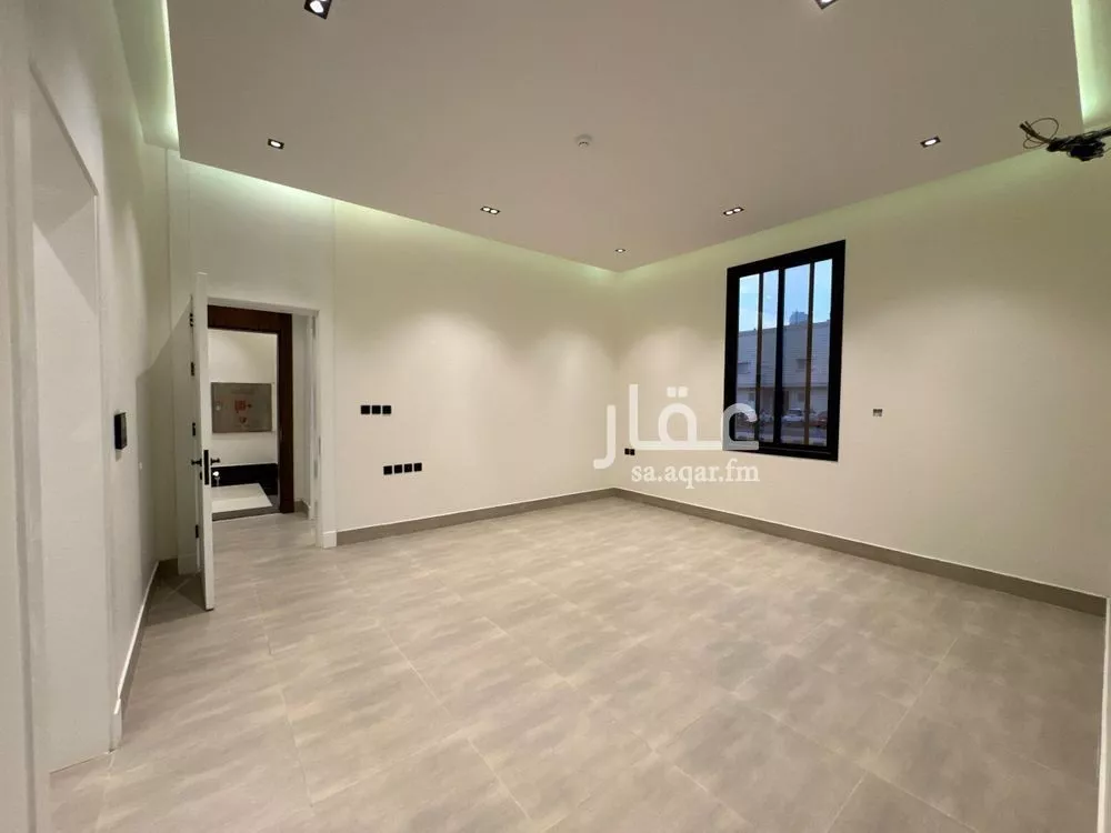 4 bedroom apartment in Al Yarmouk 3