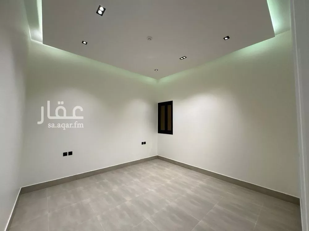 4 bedroom apartment in Al Yarmouk 4
