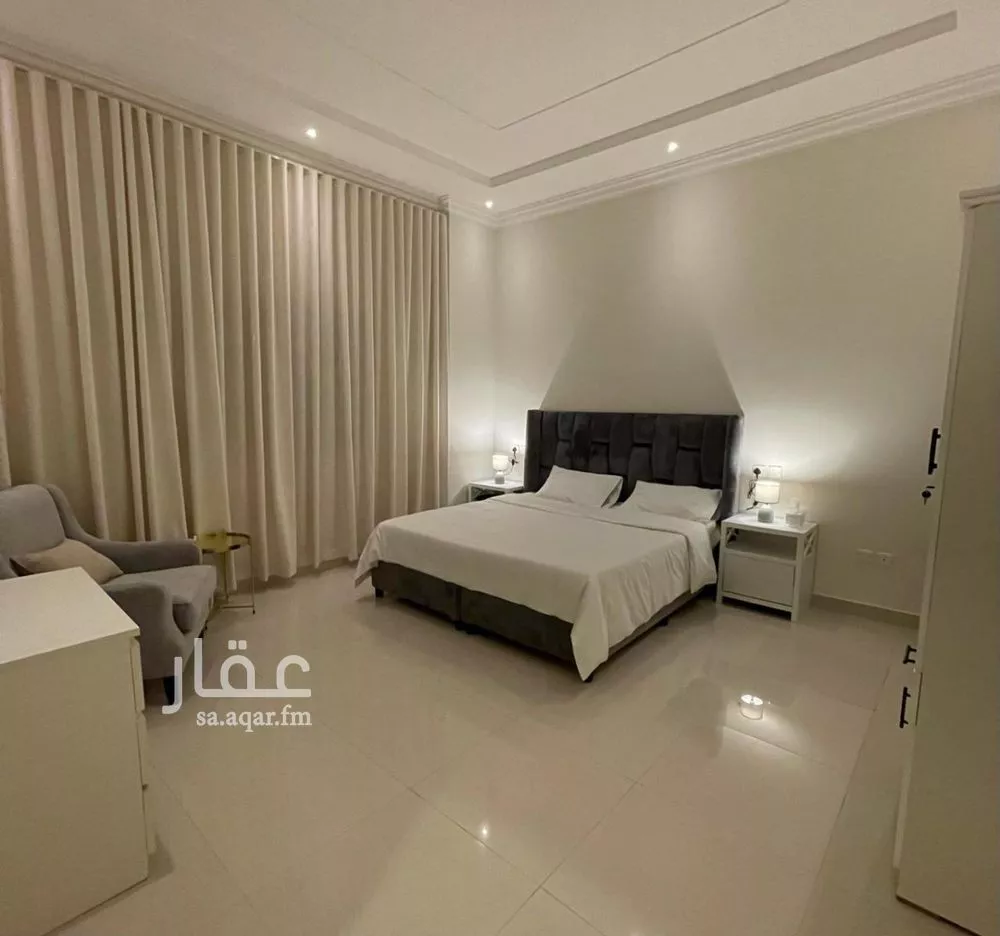 3 bedroom apartment in Al Malqa 8