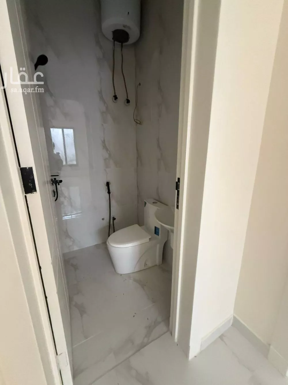 4 bedroom apartment in Al Zahrah 15