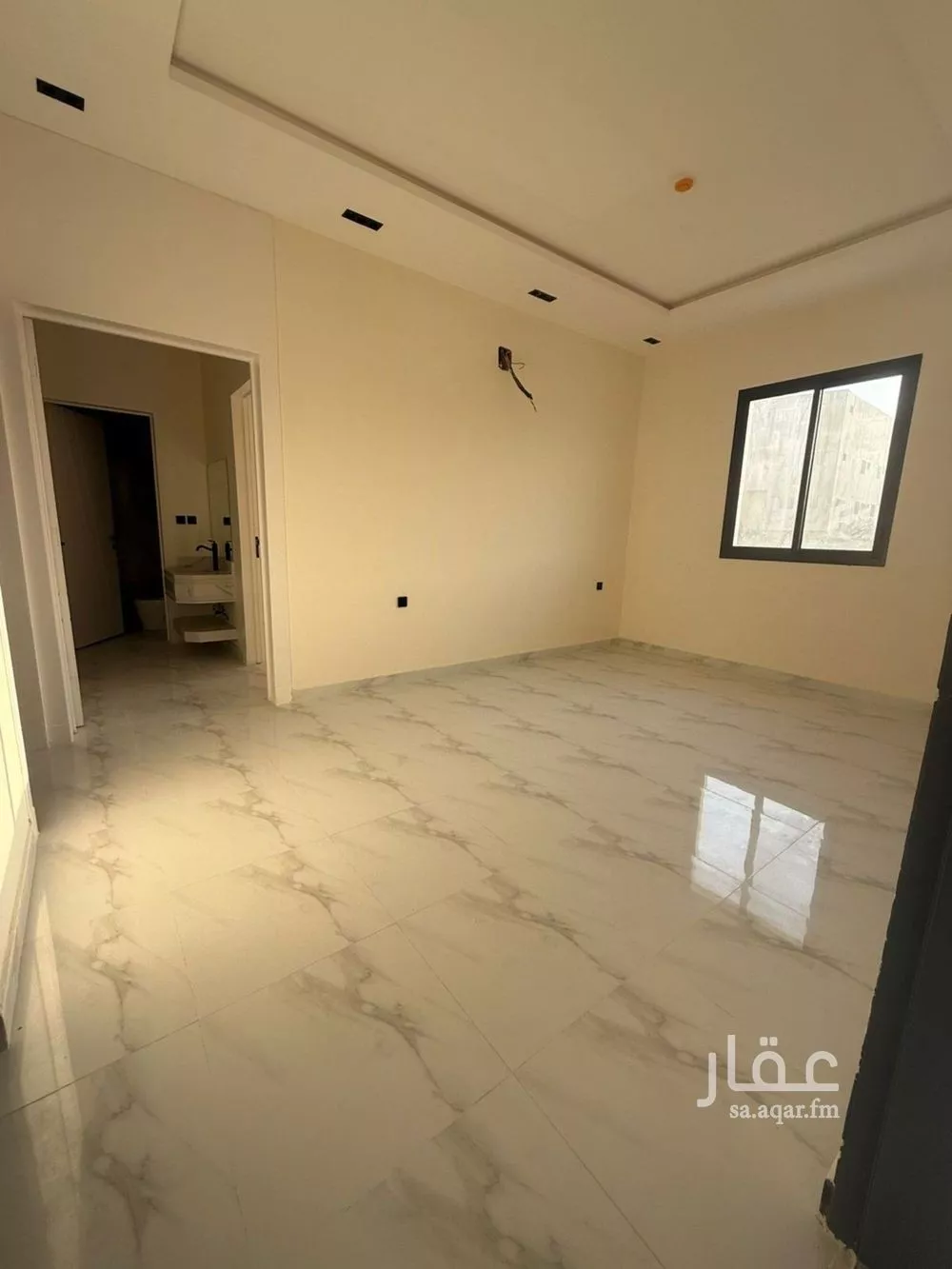 4 bedroom apartment in Al Zahrah 9