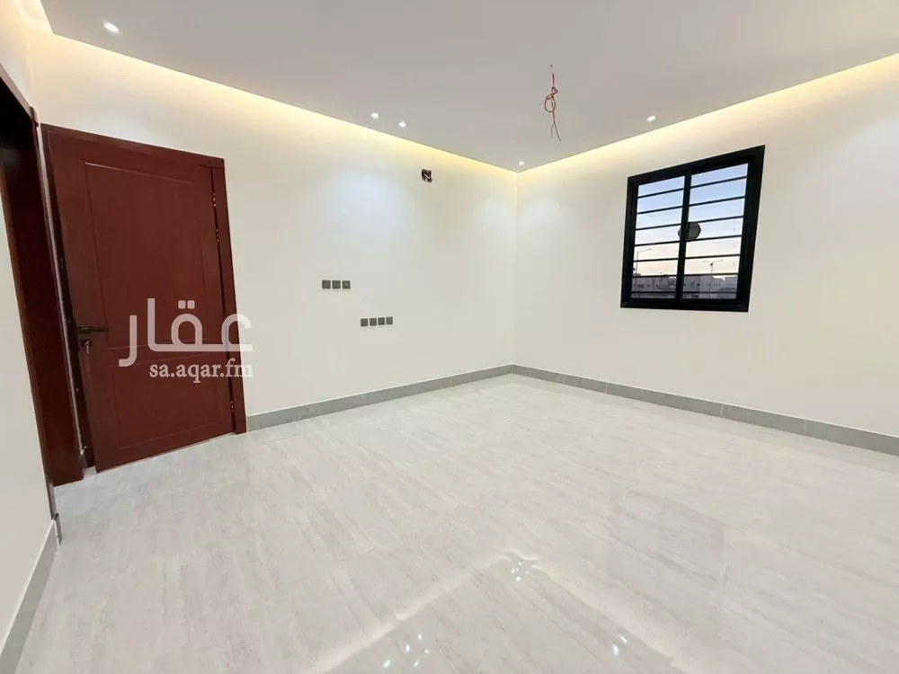 شقة 4 غرف في عكاظ 3