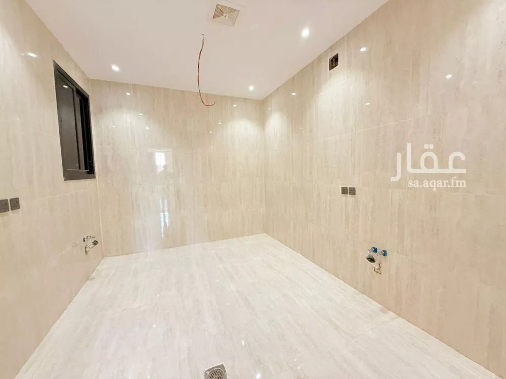 شقة 4 غرف في عكاظ 5