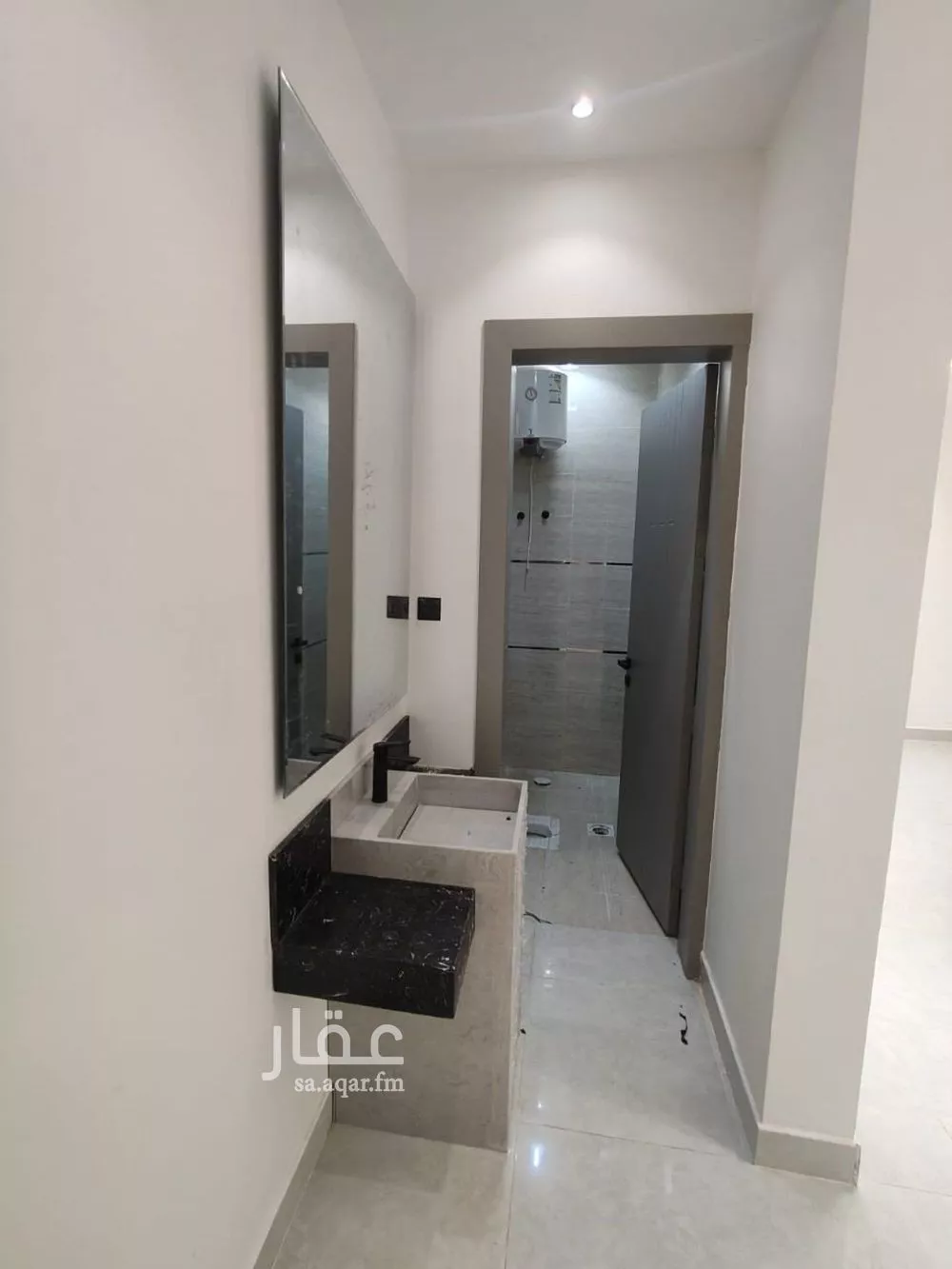 5 bedroom apartment in Badr 5