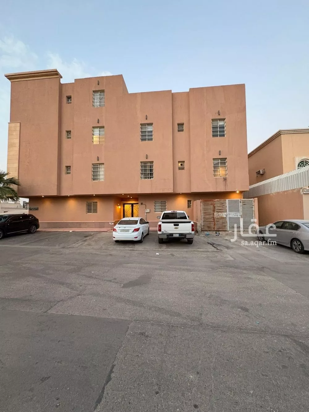 2 bedroom apartment in Al Malqa 5