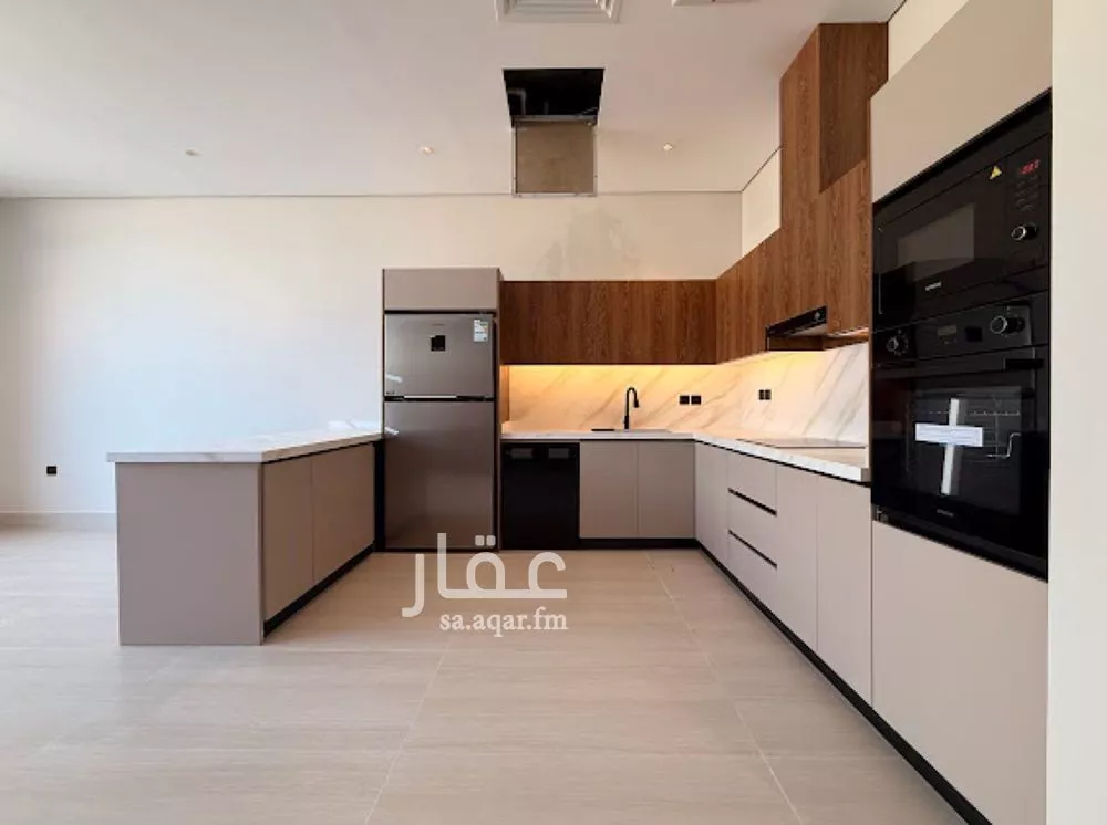 3 bedroom floor in Al Olaya 6