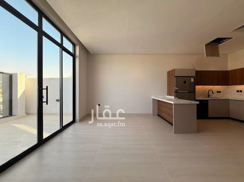 3 bedroom floor in Al Olaya 10