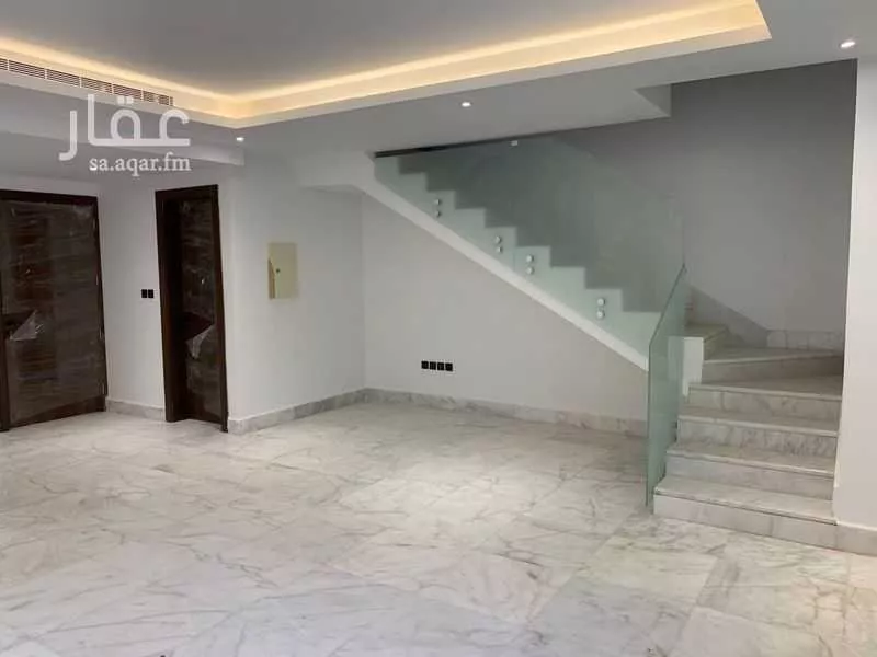 شقة 4 غرف في العارض 6