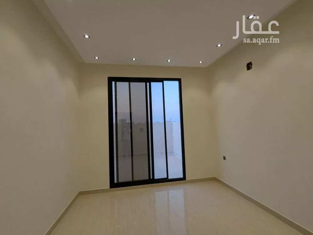 شقة 4 غرف في طويق 8