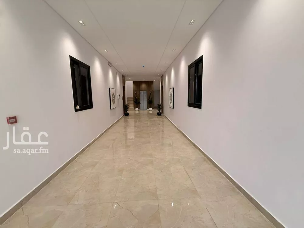 4 bedroom apartment in Ad Dar Al Baida 7