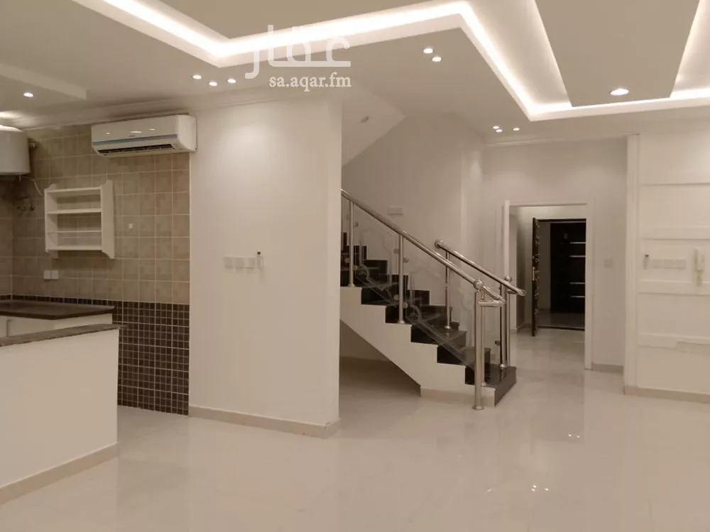 3 bedroom apartment in Al Yasmin 4