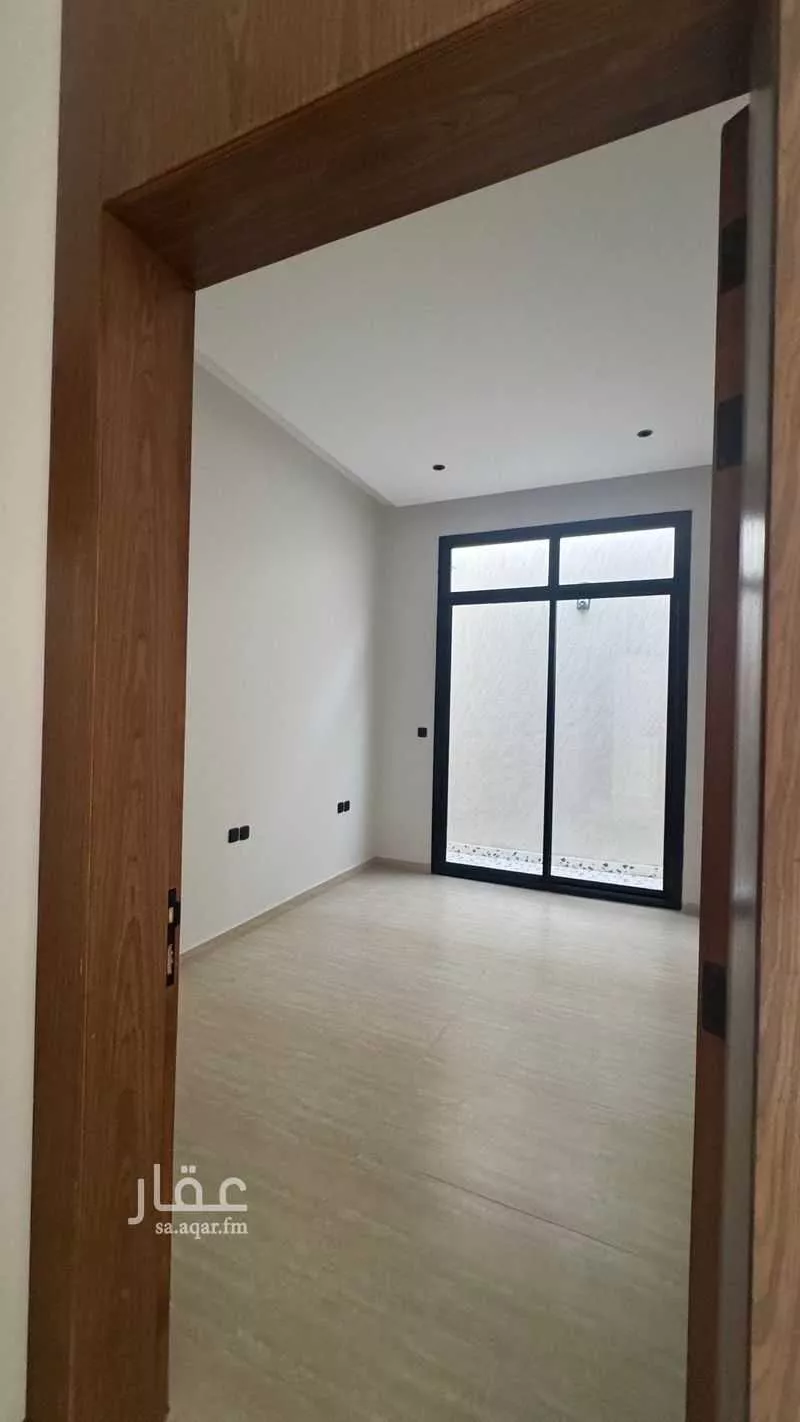 3 bedroom apartment in Al Shuhada 4