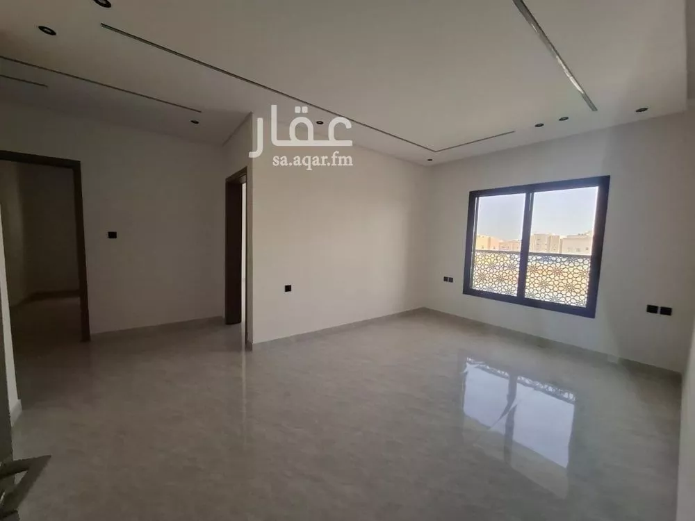 5 bedroom apartment in Badr 3