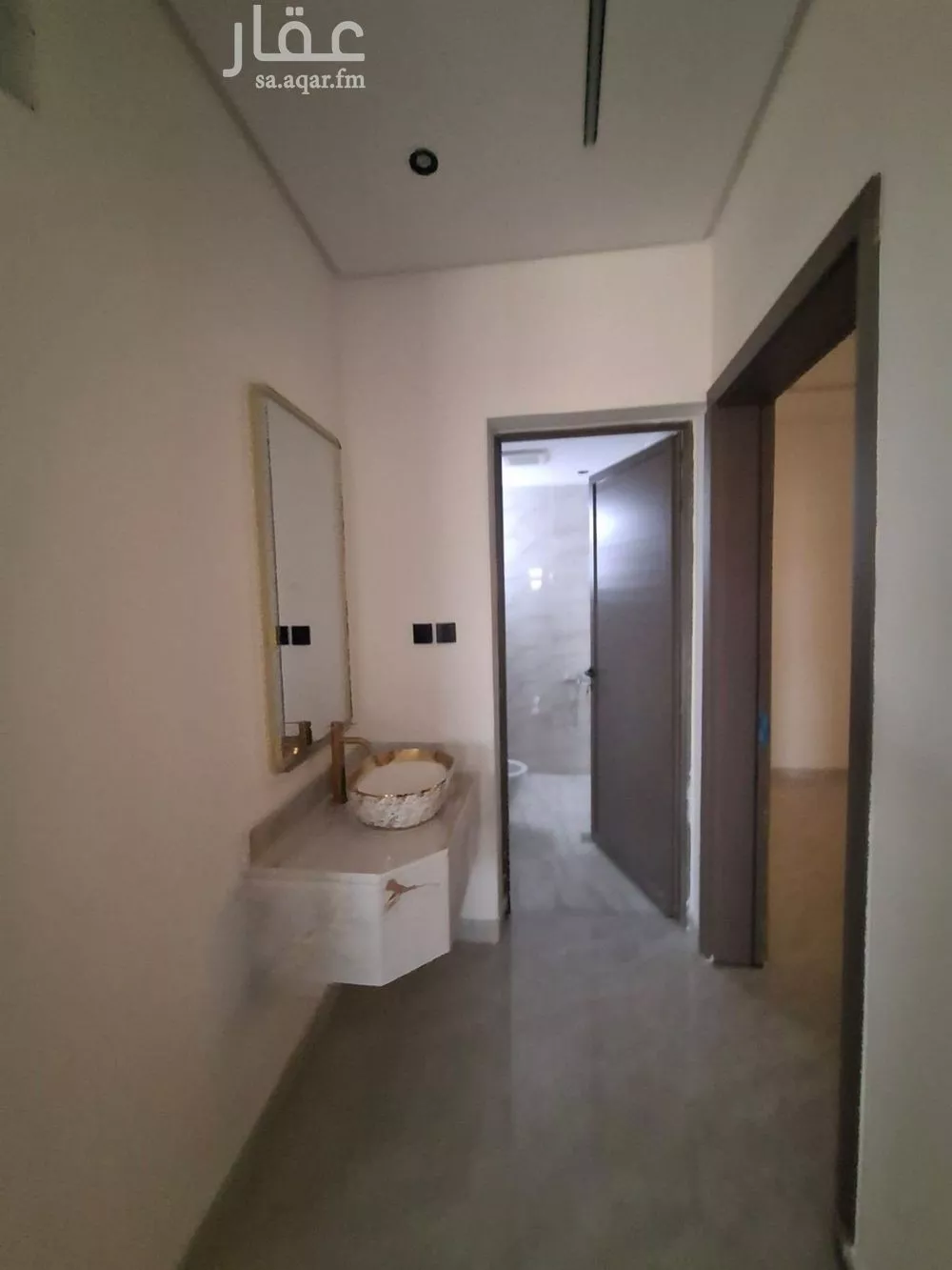 5 bedroom apartment in Badr 9