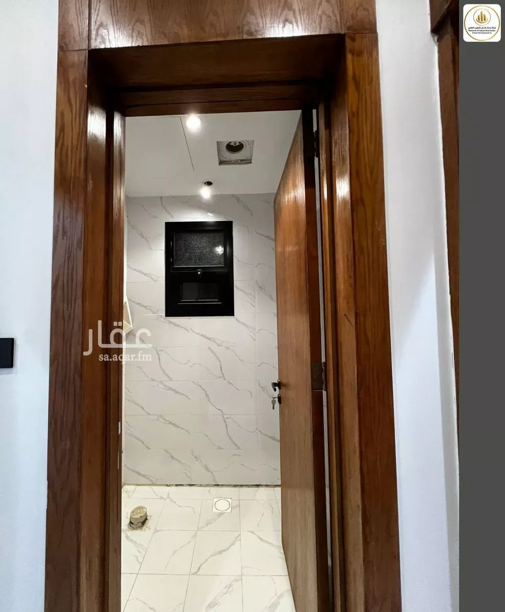 3 bedroom apartment in Al Janadriyah 6
