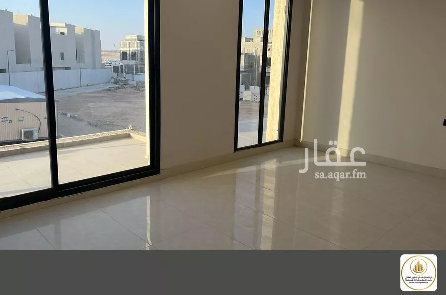 شقة 4 غرف في الشرق 7