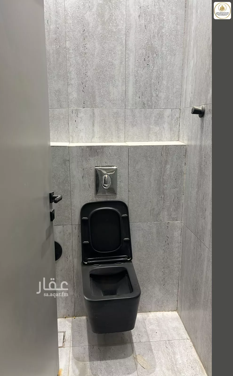 شقة 4 غرف في الشرق 8