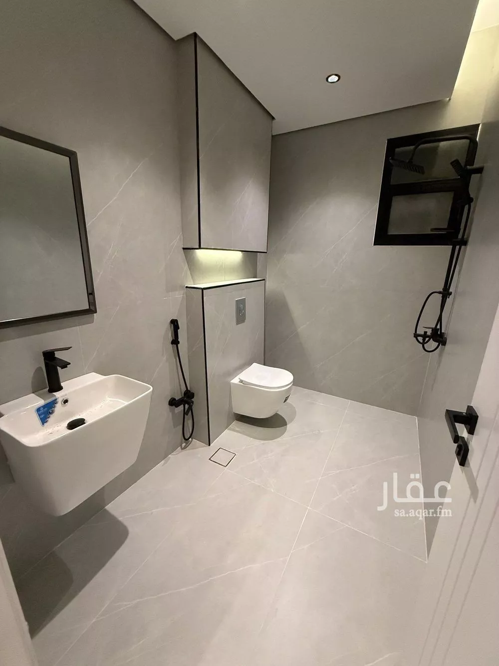 دور 4 غرف في عكاظ 13
