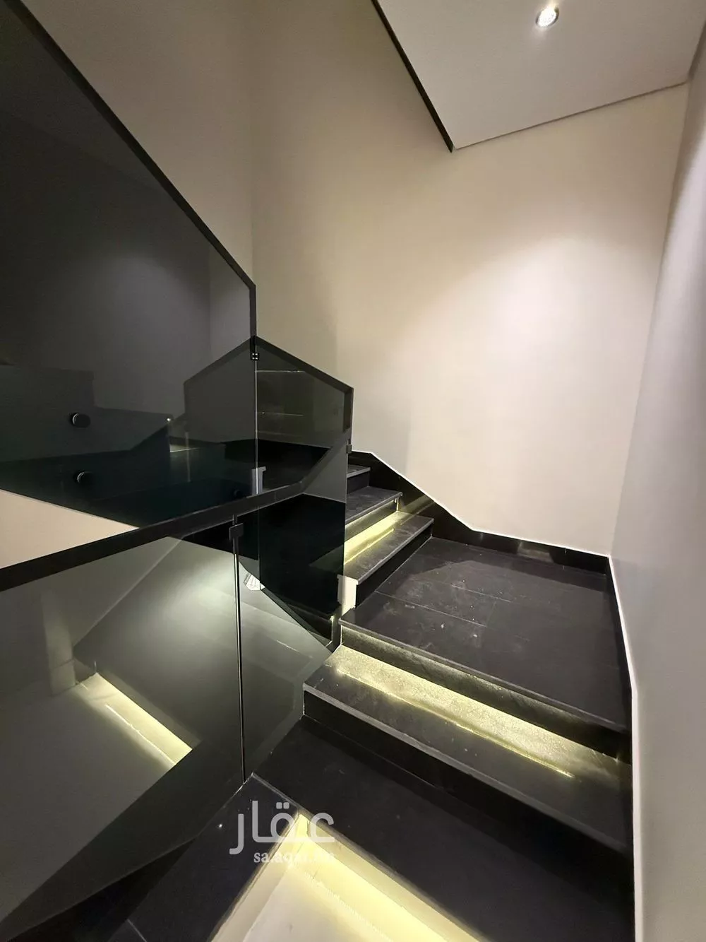 دور 4 غرف في عكاظ 10