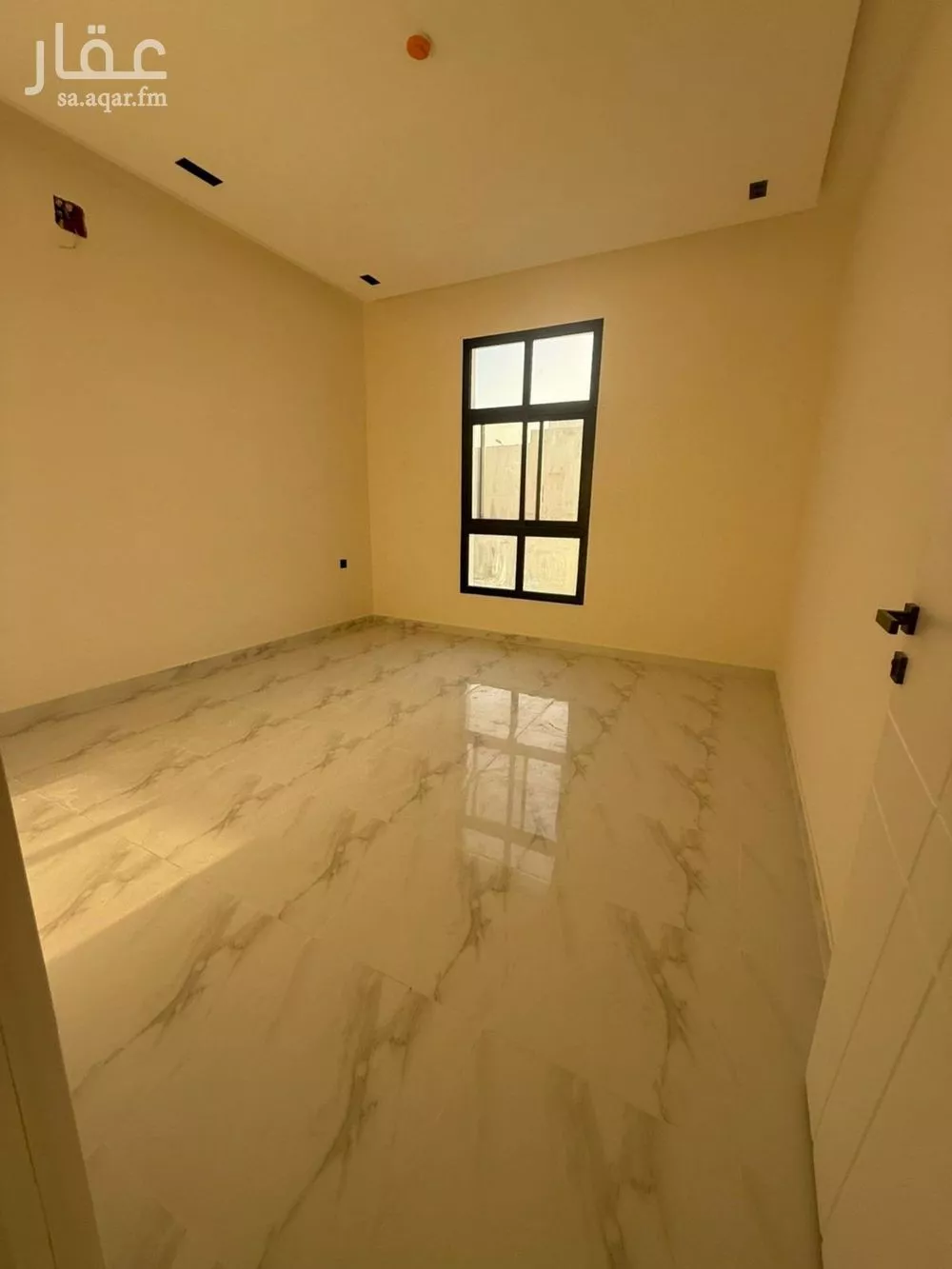4 bedroom apartment in Al Zahrah 5