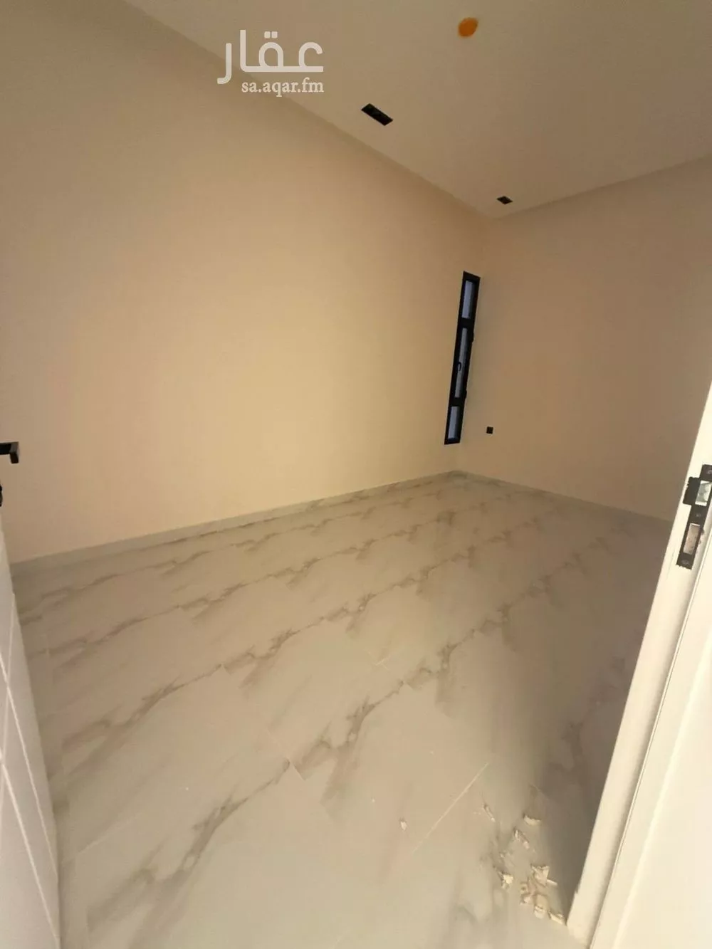 4 bedroom apartment in Al Zahrah 7