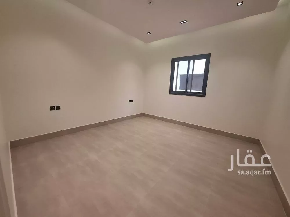 4 bedroom apartment in Al Yarmouk 14