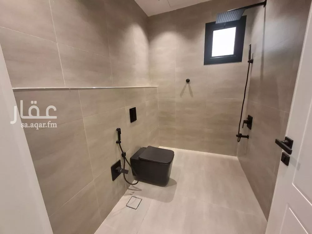 4 bedroom apartment in Al Yarmouk 22