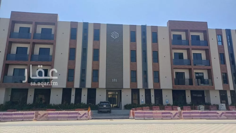 3 bedroom apartment in Al Munsiyah 4