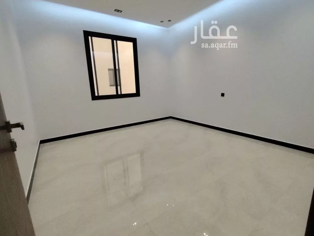 3 bedroom apartment in Al Hazm 10