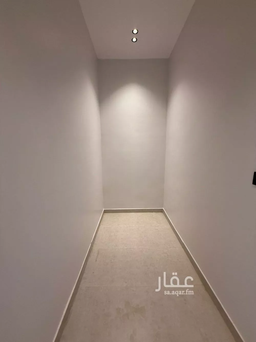 شقة 7 غرف في الجنادرية 12