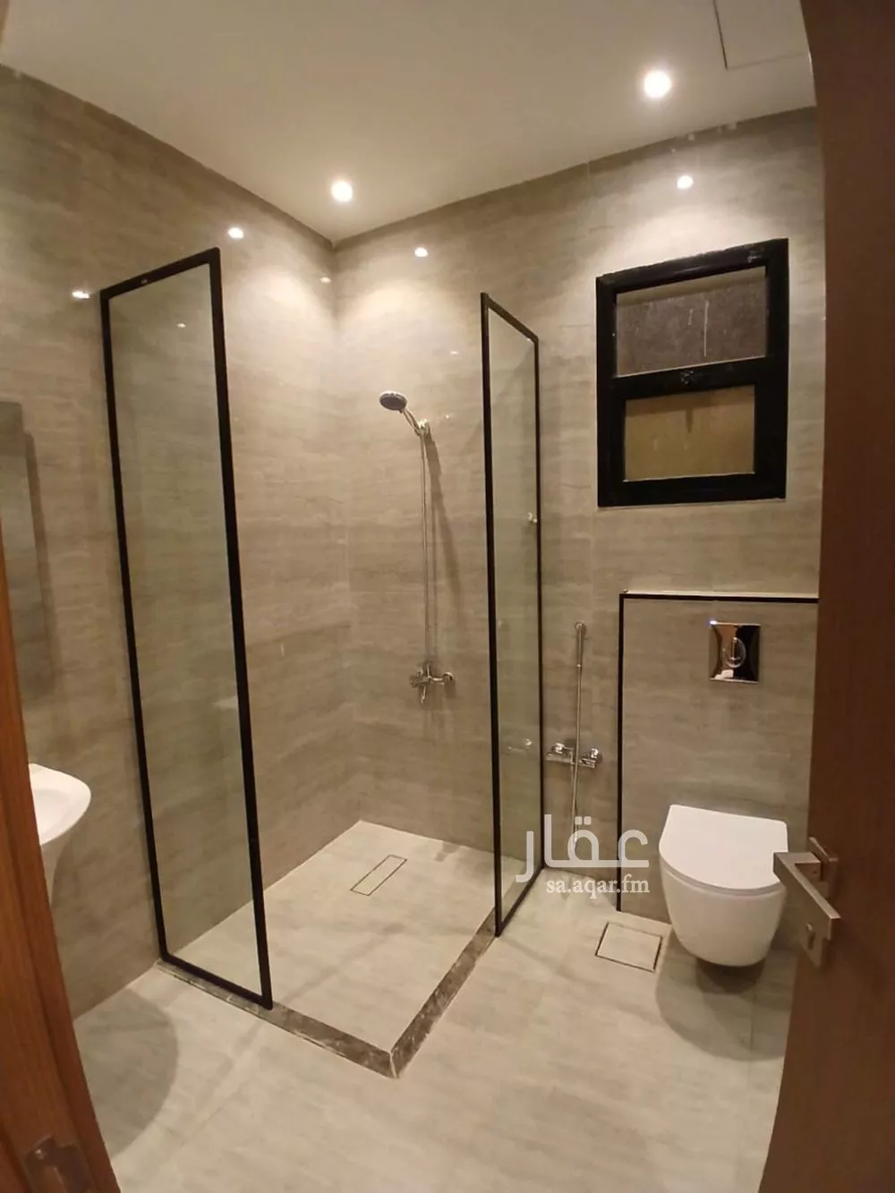 3 bedroom apartment in Al Rimal 7