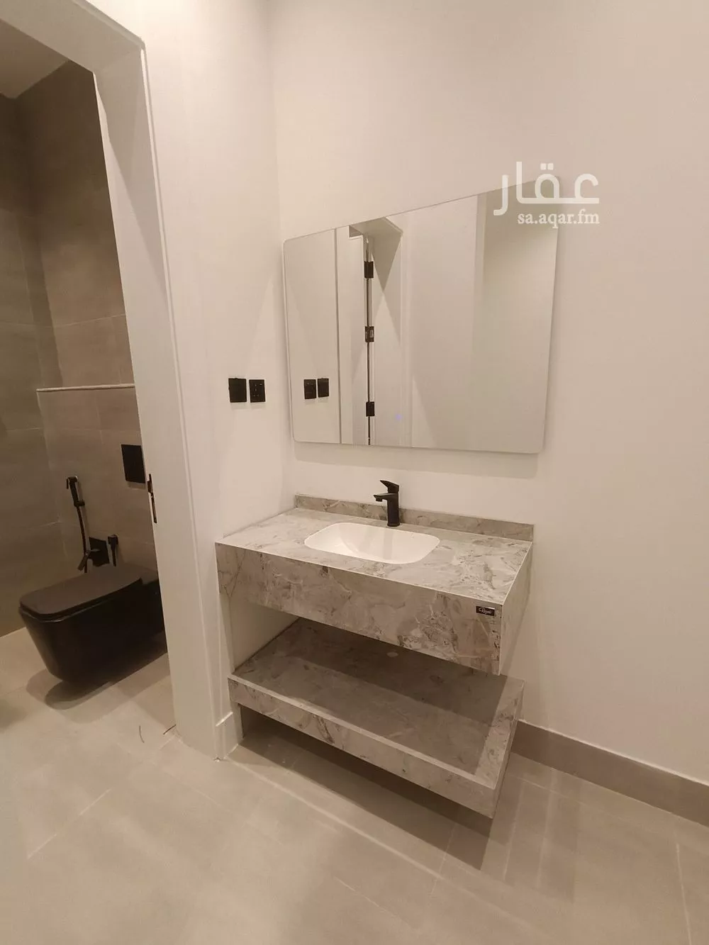 4 bedroom apartment in Al Yarmouk 22