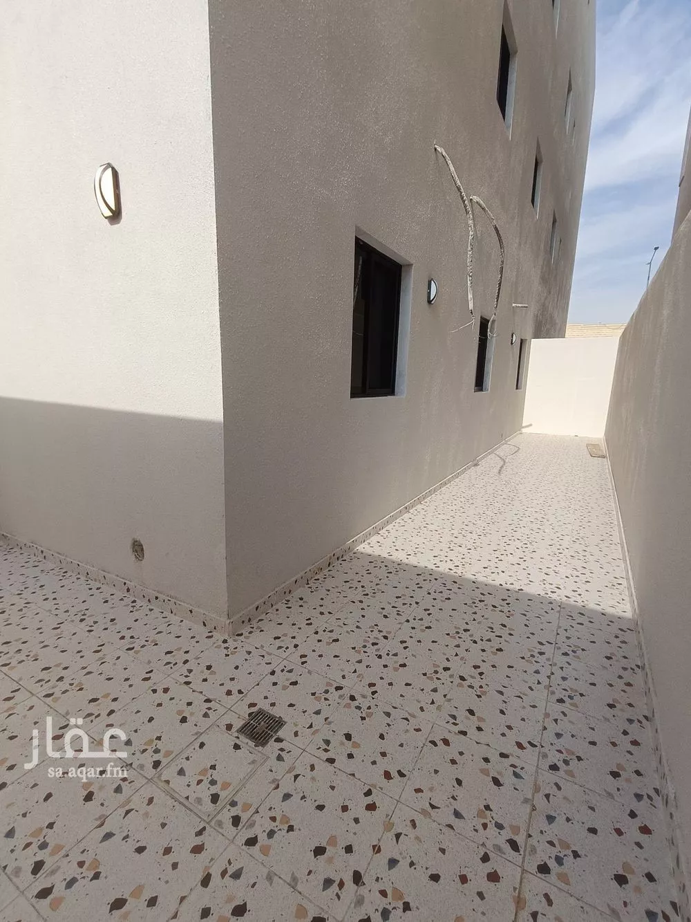 4 bedroom apartment in Al Yarmouk 5