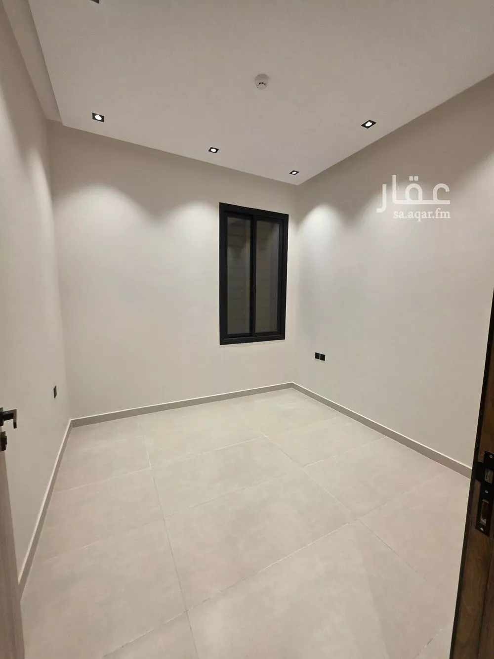 شقة 4 غرف في طويق 6