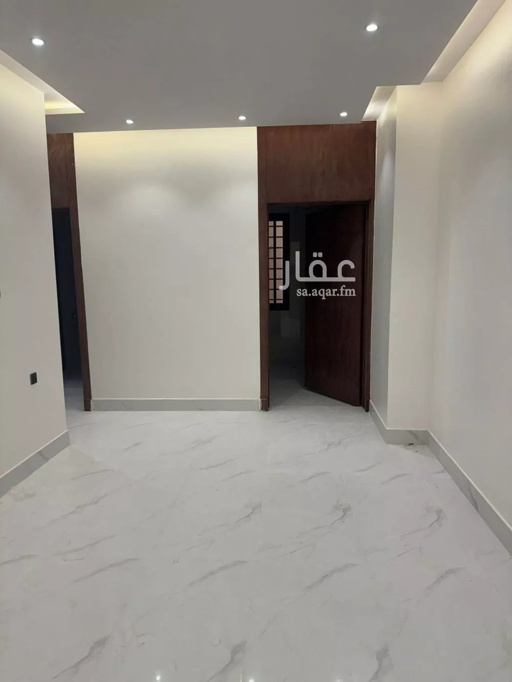 5 bedroom apartment in Al Marwa 4