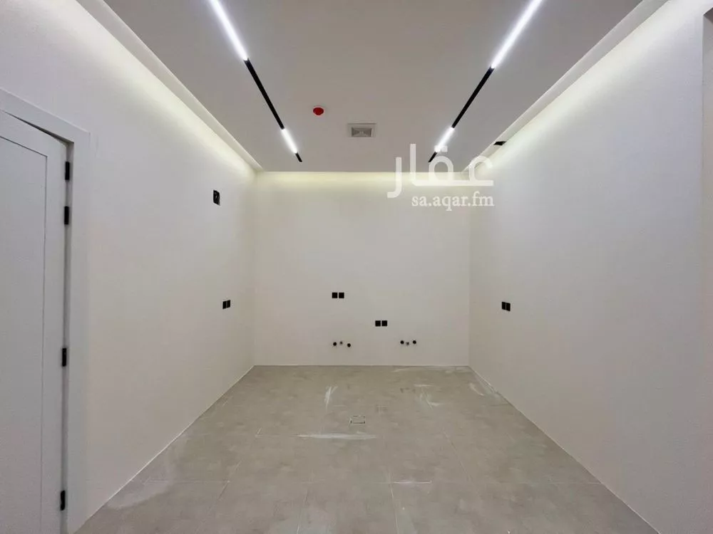 3 bedroom apartment in Al Mahdiyyah 7