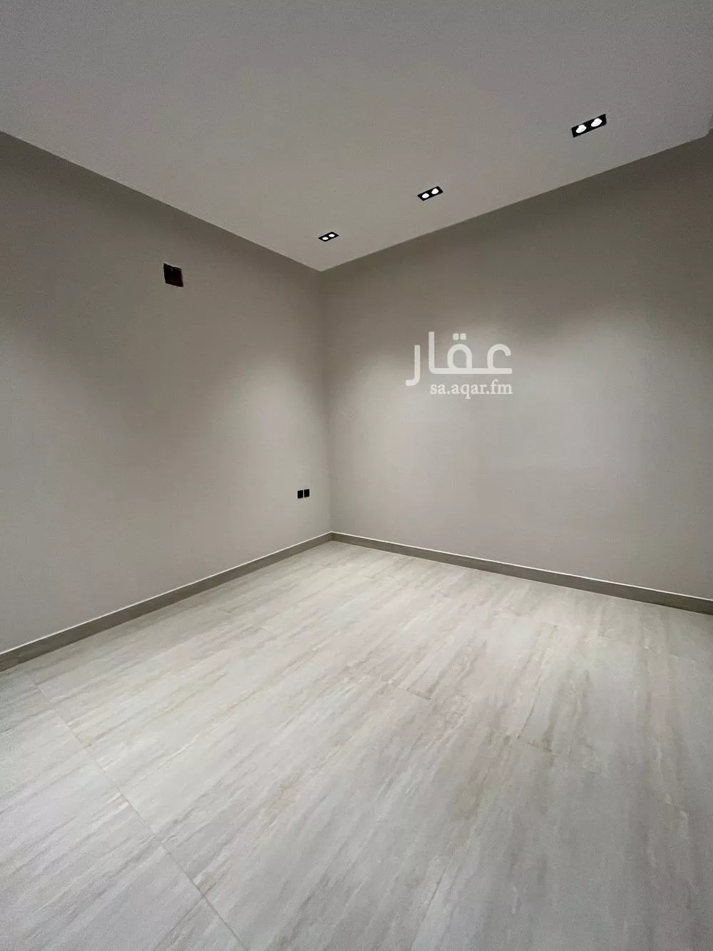 3 bedroom apartment in Al Quds 6
