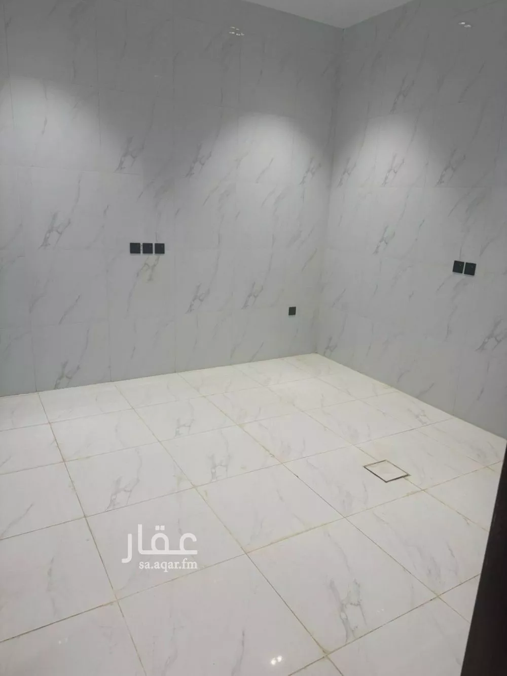 5 bedroom apartment in Al Janadriyah 6