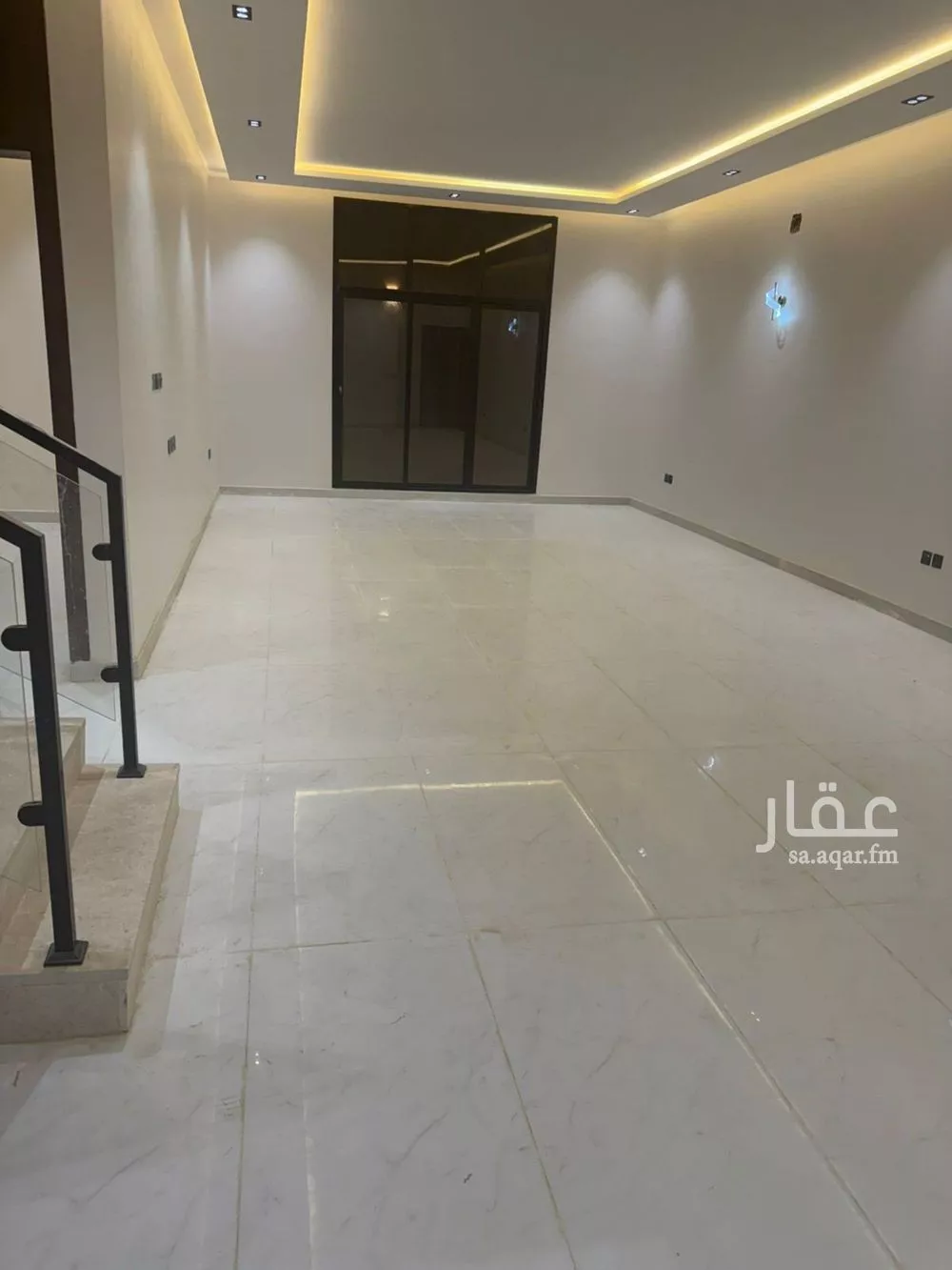5 bedroom apartment in Al Janadriyah 7