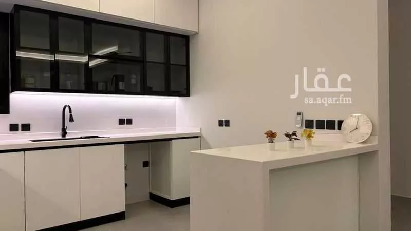 شقة 3 غرف في الشهداء 18