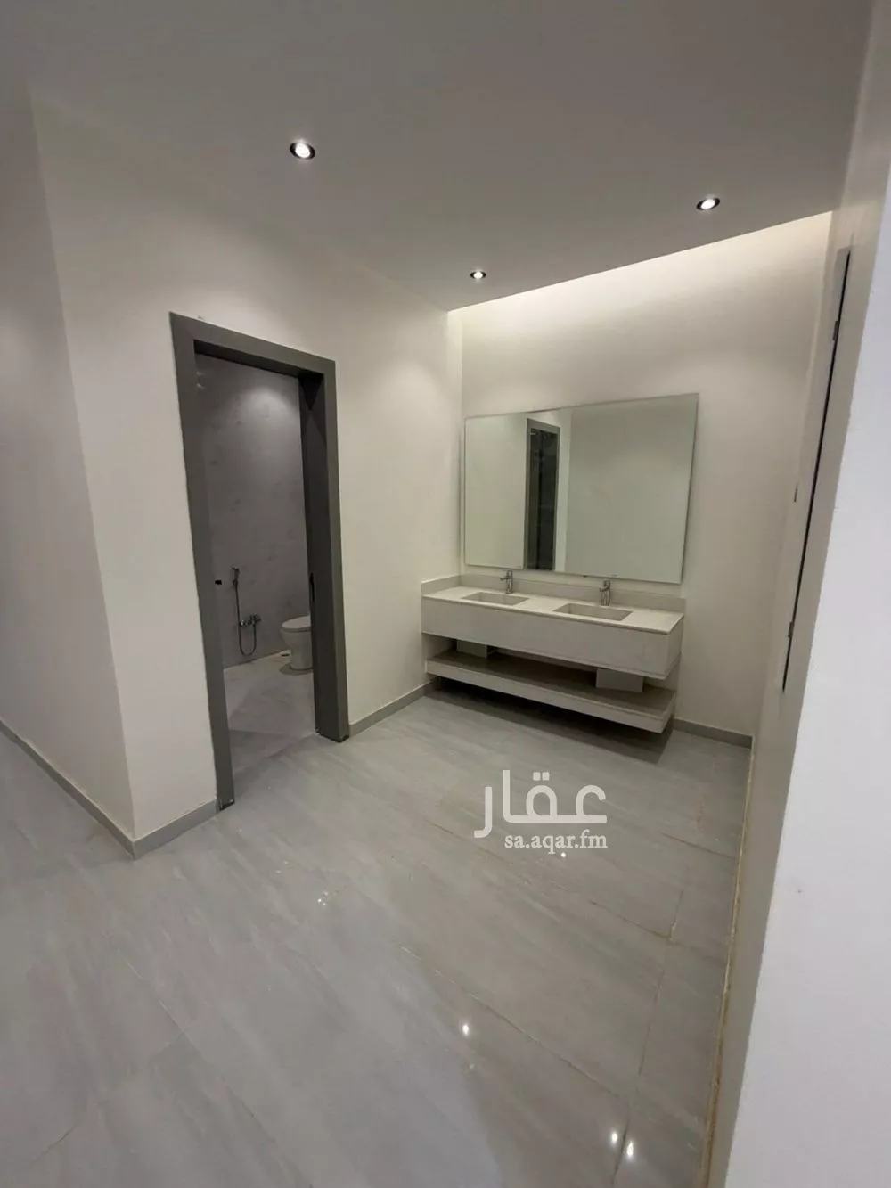 4 bedroom apartment in Ash Sharq 4