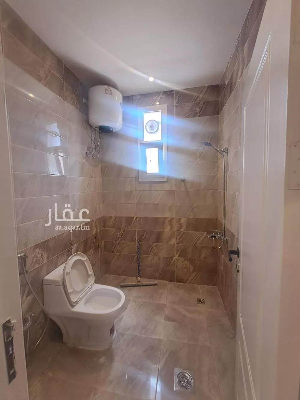 5 bedroom apartment in Al Aridh 11