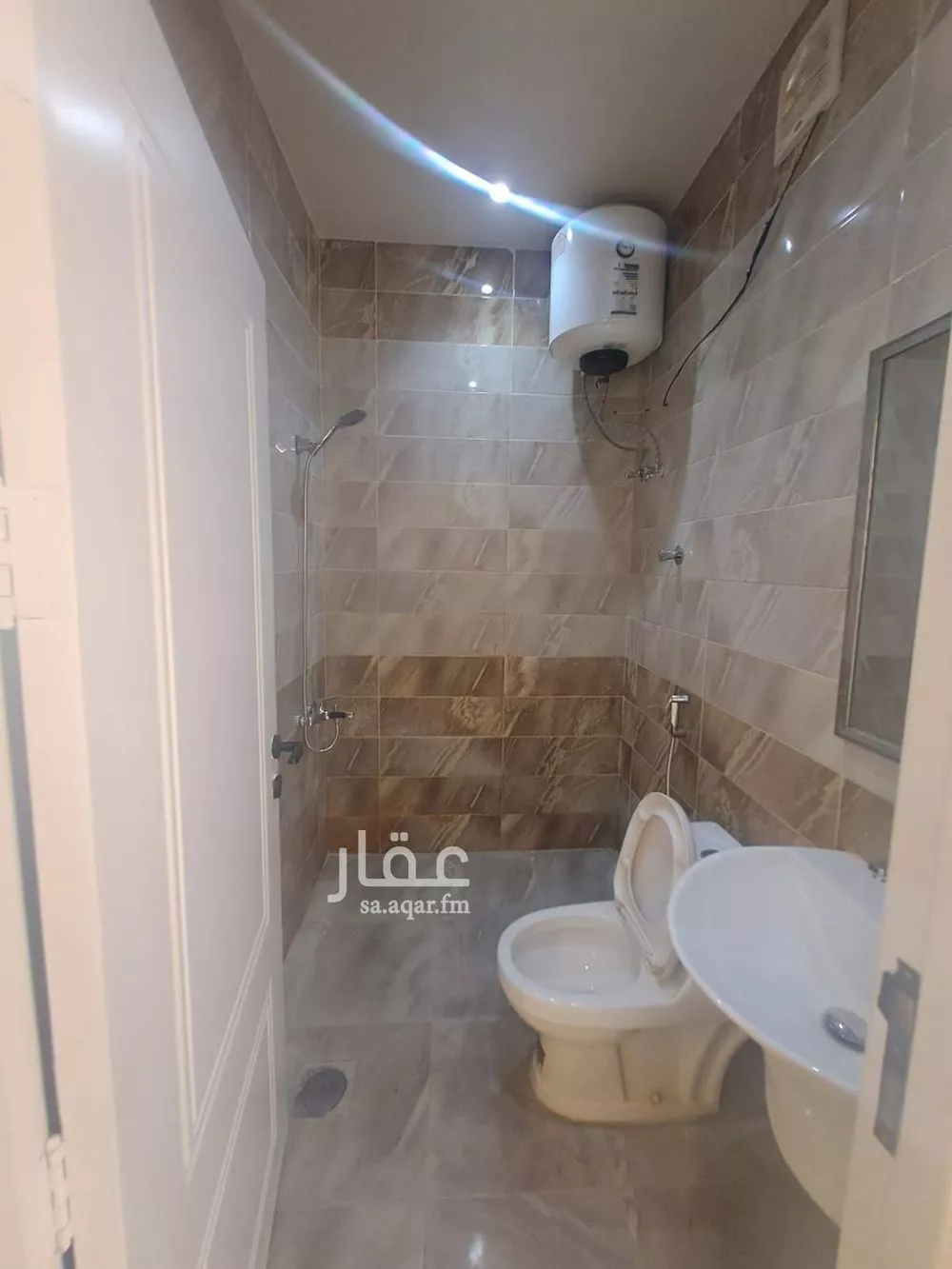 5 bedroom apartment in Al Aridh 10
